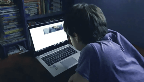 تاثیر مطالعۀ آنلاین بر یادگیری کودکان